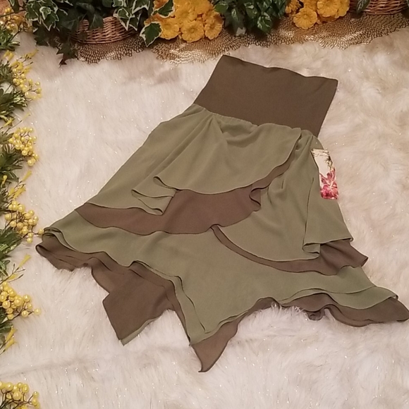 Lapis Convertible Dress to Skirt - Picture 4 of 8